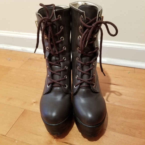 NWOT Brown vegan leather chunky calf high boots - Picture 3 of 7